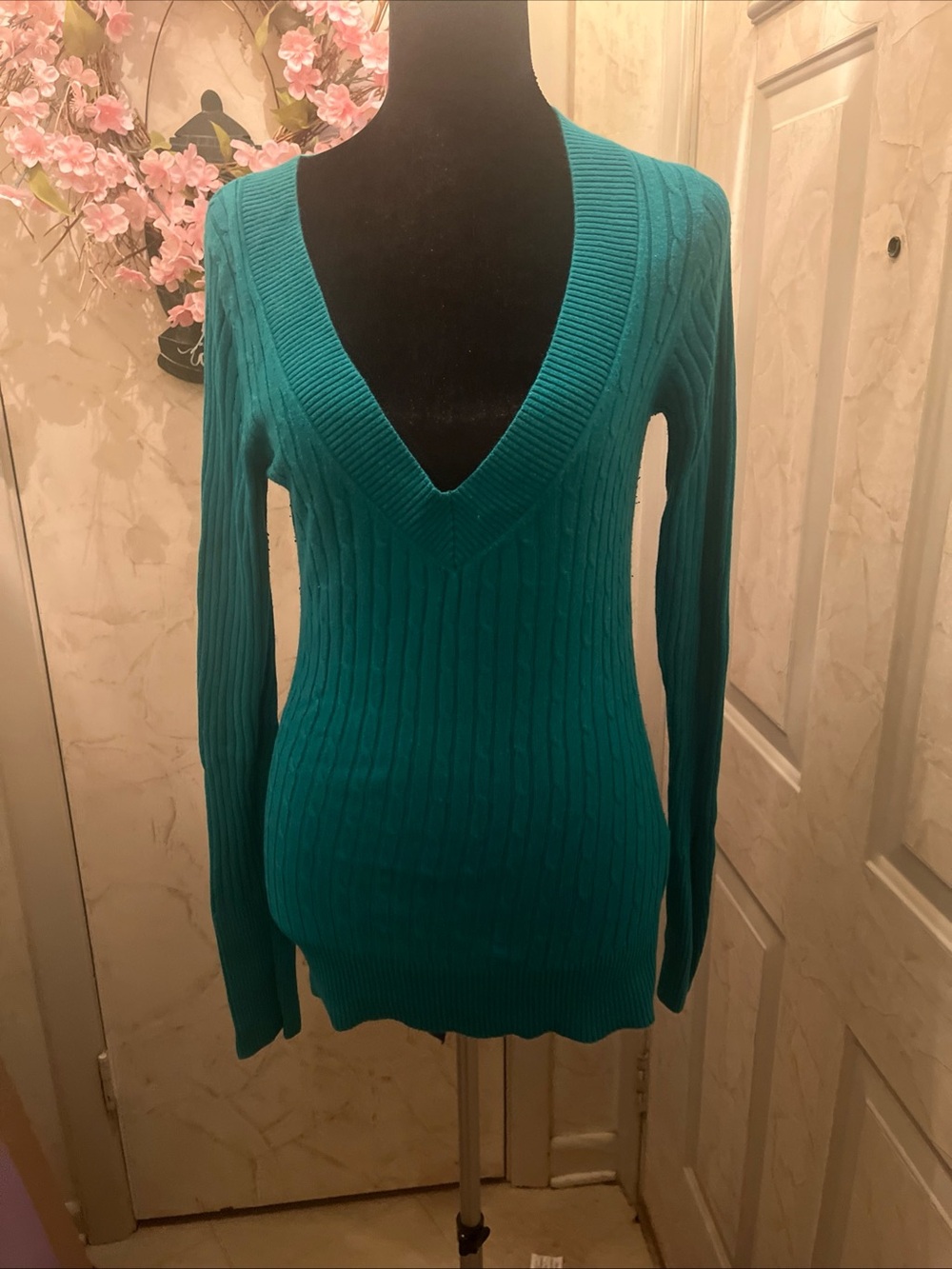 Express Teal V-Neck Cable Knit Sweater
